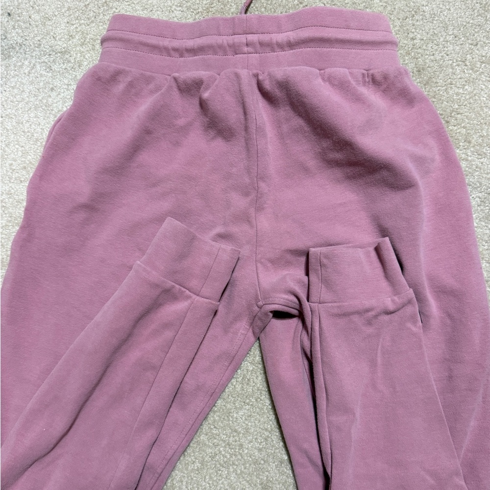 Alphalete Women's Mauve Joggers
